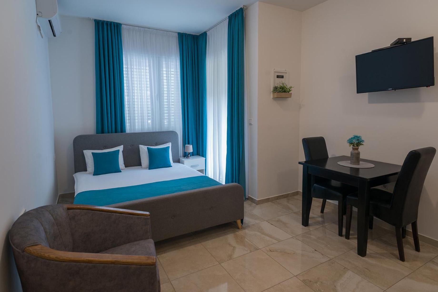 Apartments Sunrise แฮร์เซ็ก-โนวี ภายนอก รูปภาพ